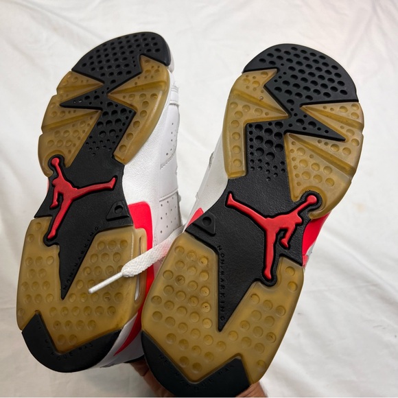 Nike Air Jordan - 12 Retro Taxi White Black Size 4.5Y GS L050725 - Picture 7 of 7